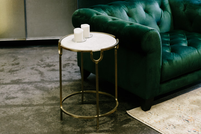 insitu-salon-sidetable-marble