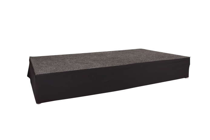 stage-rectangle-low-black-angle